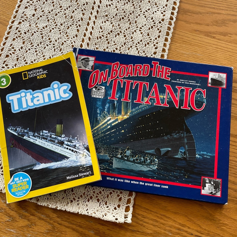 2 Titanic Books for Kids 🌺